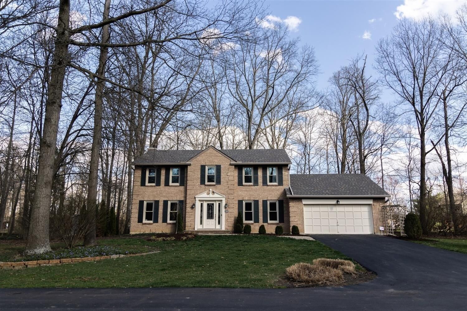 Property Photo:  6373 Derbyshire Ln  OH 45140 