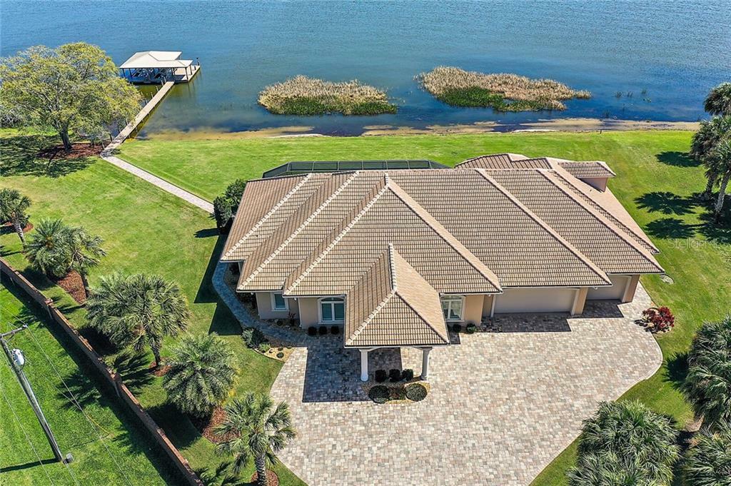 Property Photo:  3200 Lakeshore Drive  FL 32757 