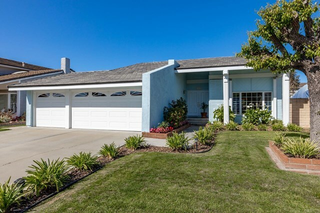 Property Photo:  18091 Fieldbury Lane  CA 92647 