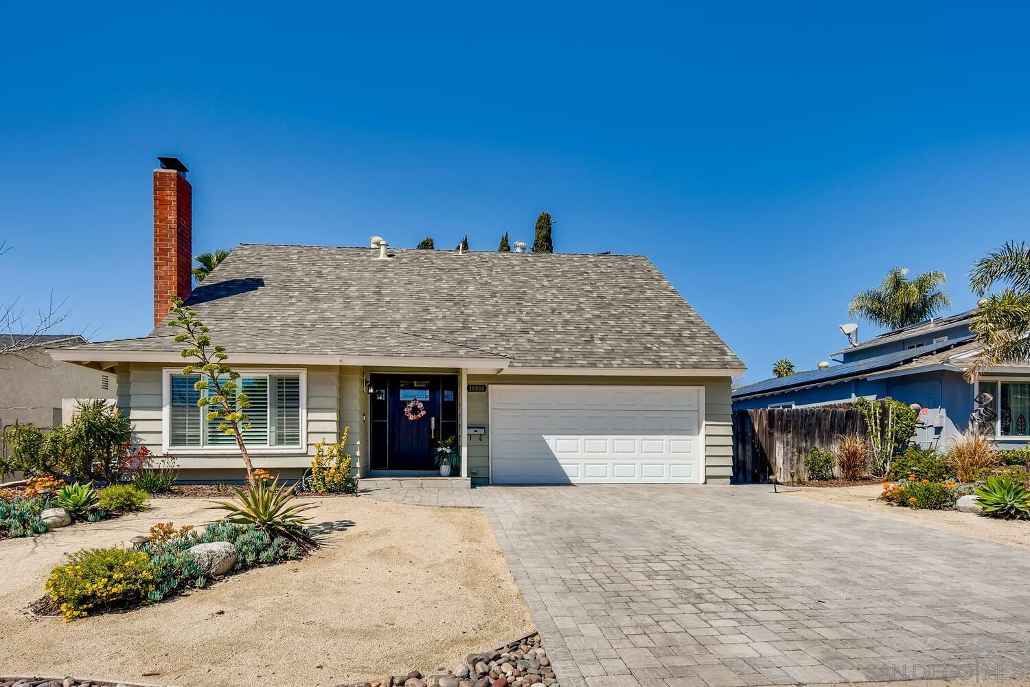 Property Photo:  10008 Gem Tree Way  CA 92071 