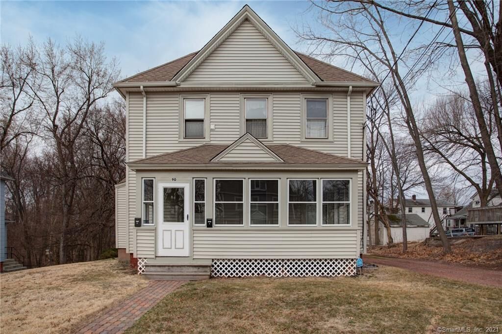 Property Photo:  90 Summit Street  CT 06040 
