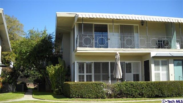 Property Photo:  101 N Grand Avenue 16  CA  