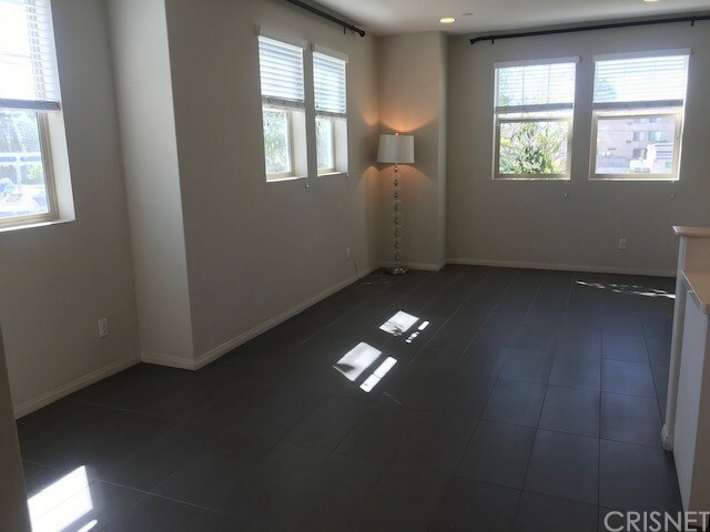 Property Photo:  14100 W Chapparel Lane  CA 91405 