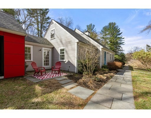 Property Photo:  17 Hazelbrook Ln  MA 01778 