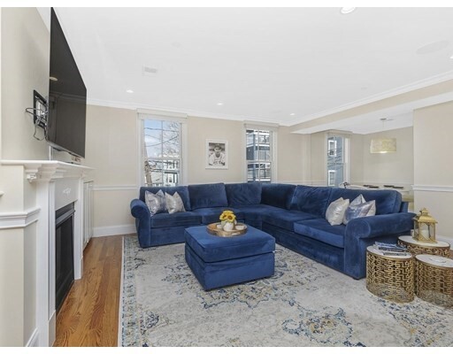 Property Photo:  21 Salem Street 2  MA 02129 