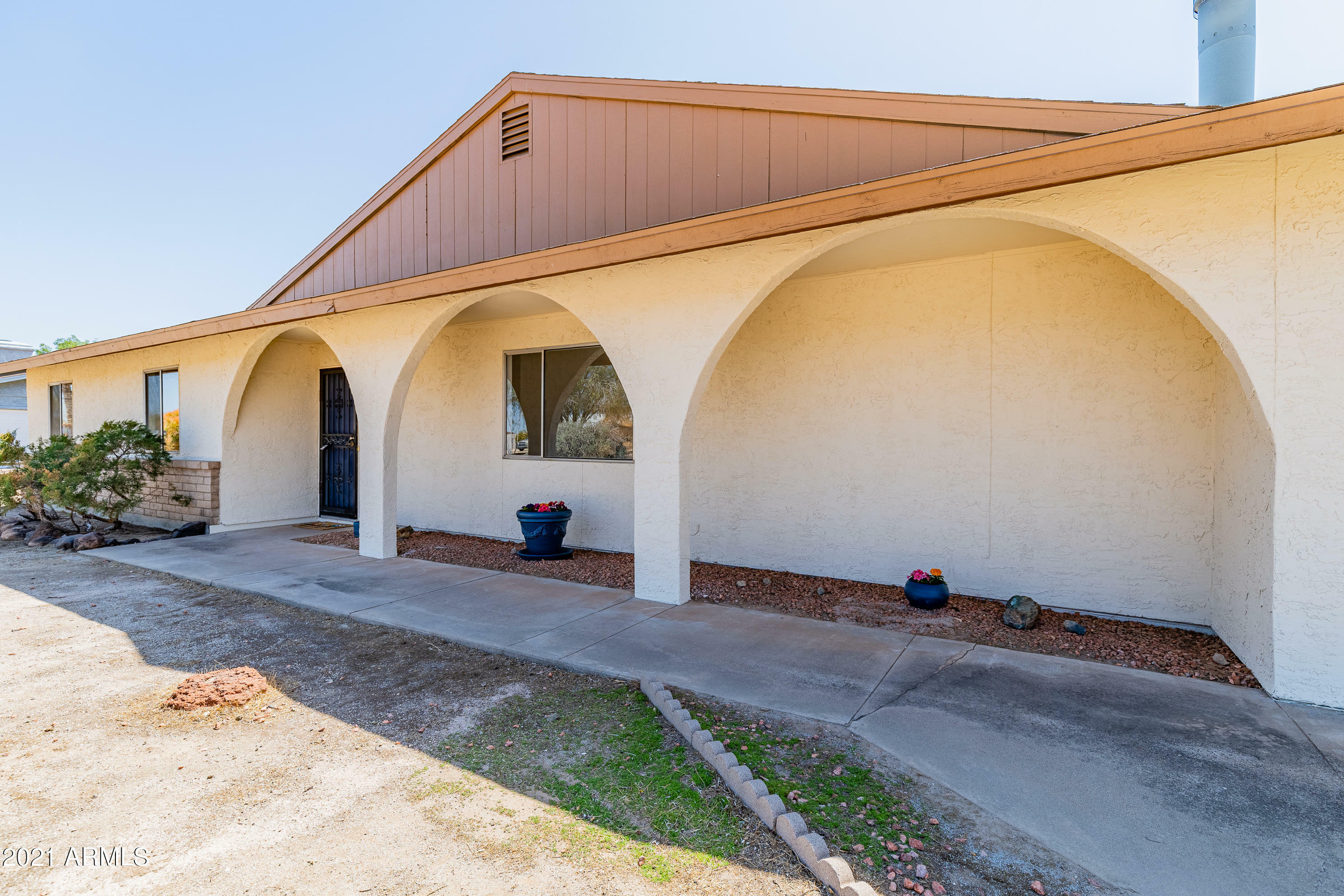 Property Photo:  8725 W Avenida Del Sol --  AZ 85383 