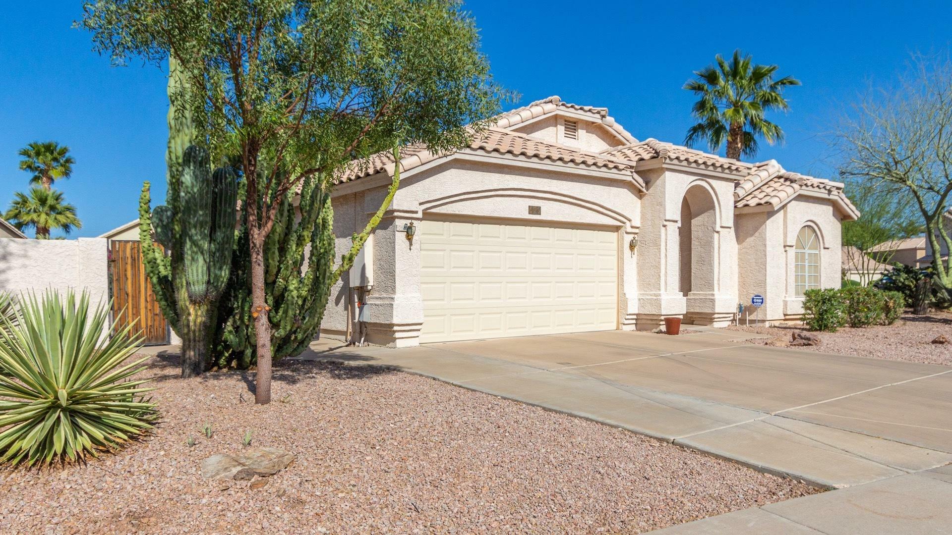 Property Photo:  629 N El Dorado Drive  AZ 85233 