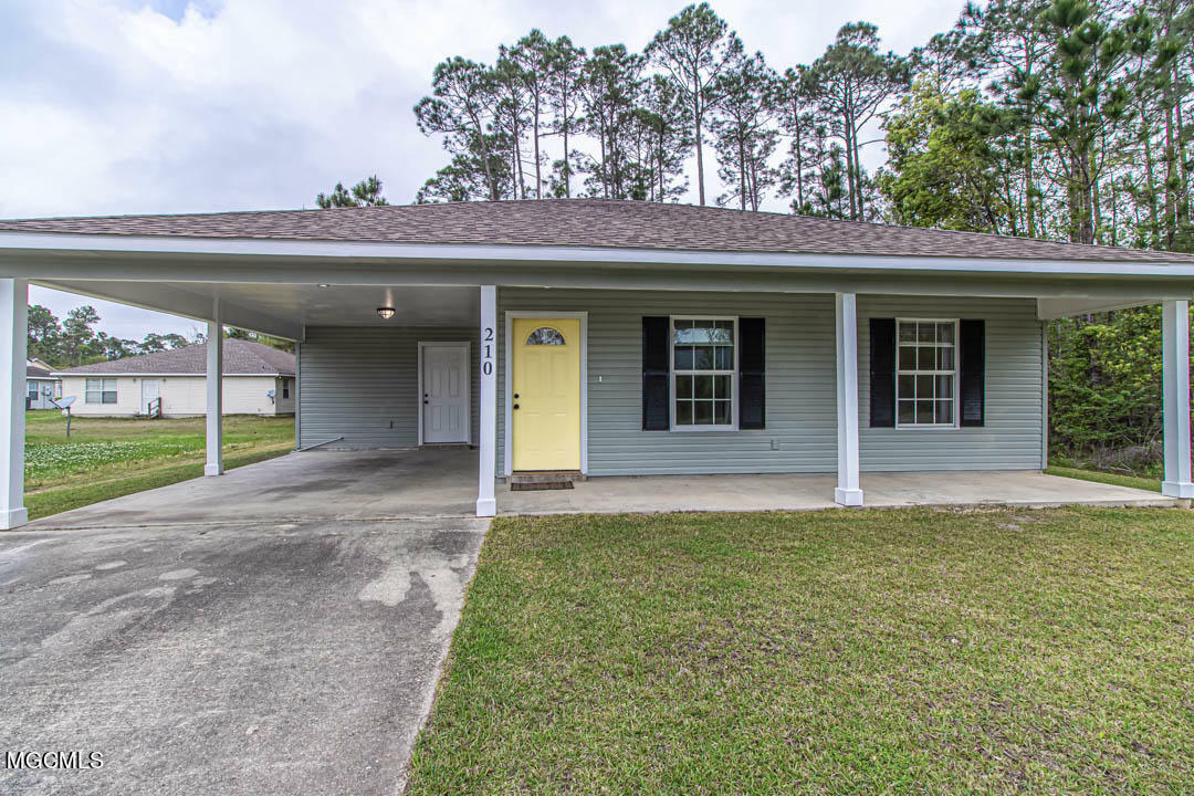 Property Photo:  210 Dogwood Street  MS 39576 