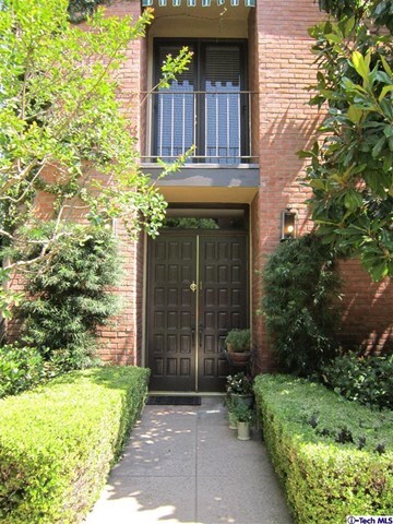 Property Photo: 783 S Orange Grove Boulevard 1 CA 91105