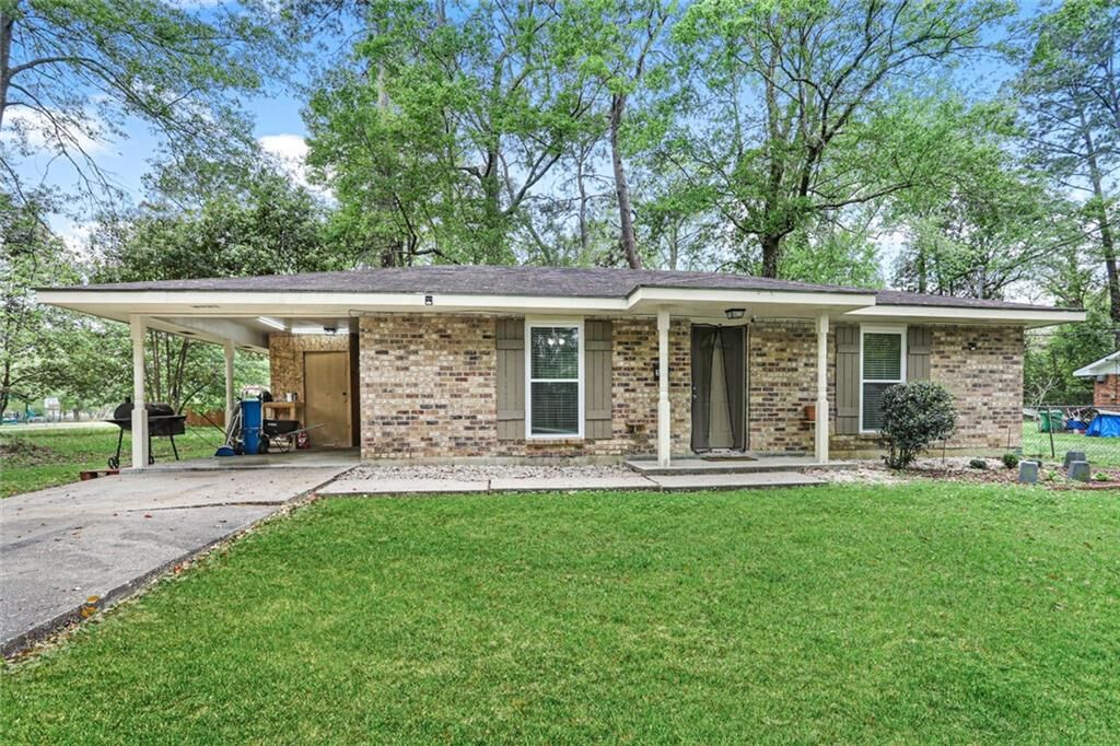 Property Photo:  511 W 31 St Avenue  LA 70433 