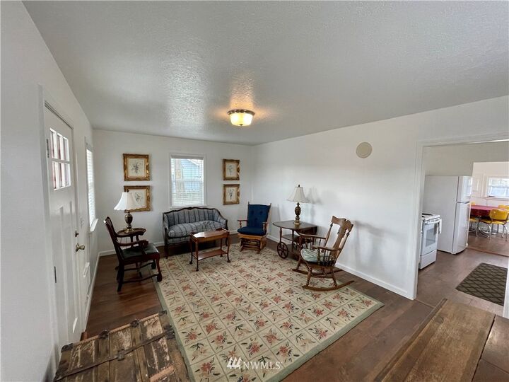 Property Photo:  111 S Adams Street  WA 99115 