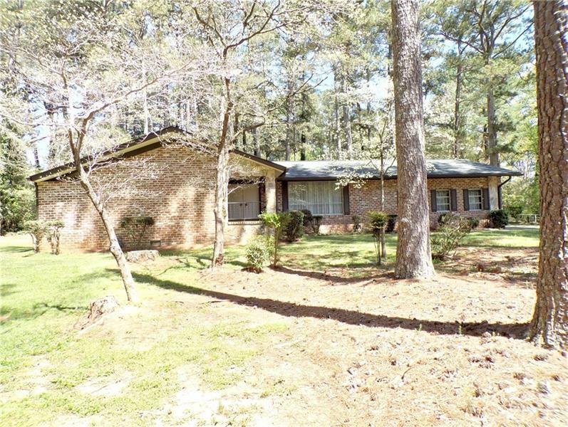 2083 Fairgreen Drive  Stone Mountain GA 30087 photo