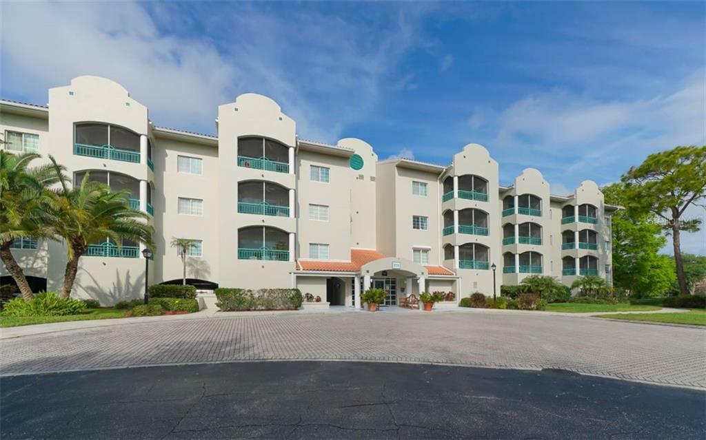 Property Photo:  3731 Sarasota Square Boulevard 104-A  FL 34238 