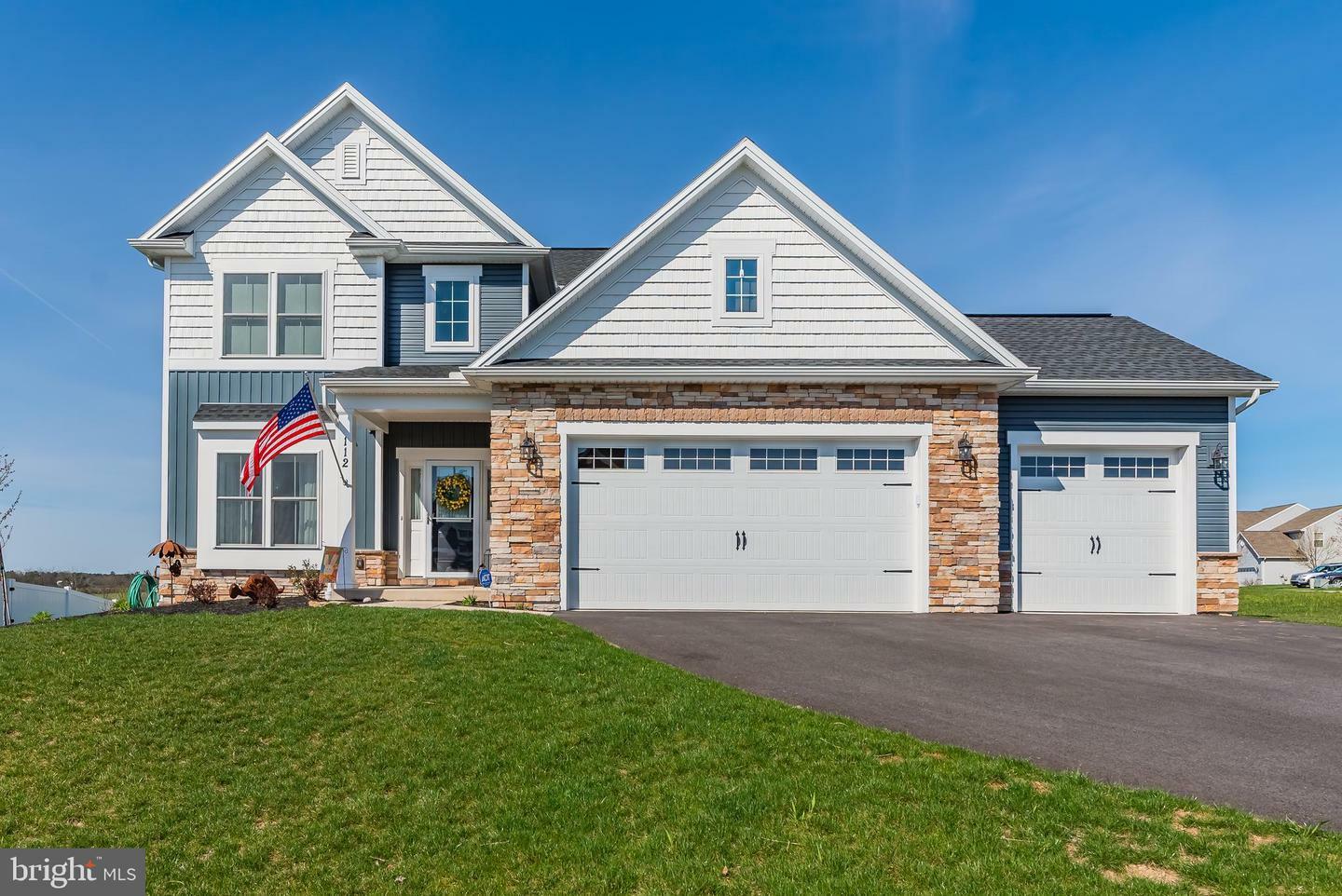 Property Photo:  112 White Deer Way  PA 17013 