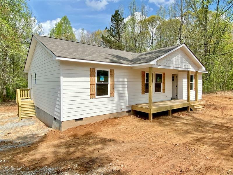 Property Photo:  2365 Five Points Road  GA 30182 