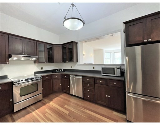Property Photo: 239 Commonwealth Ave 51 MA 02116