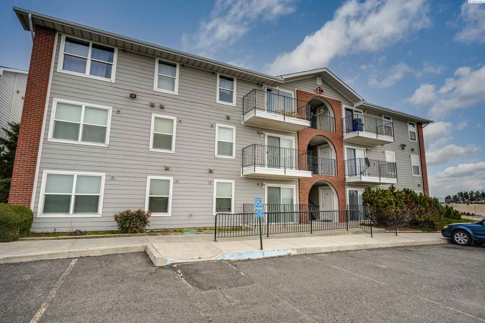 Property Photo: 1645 NE Merman Dr C101 WA 99163