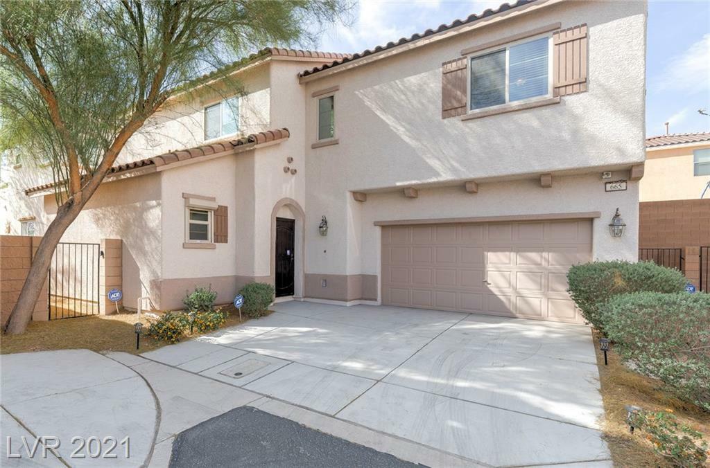 Property Photo:  665 Emerald Idol Place  NV 89011 