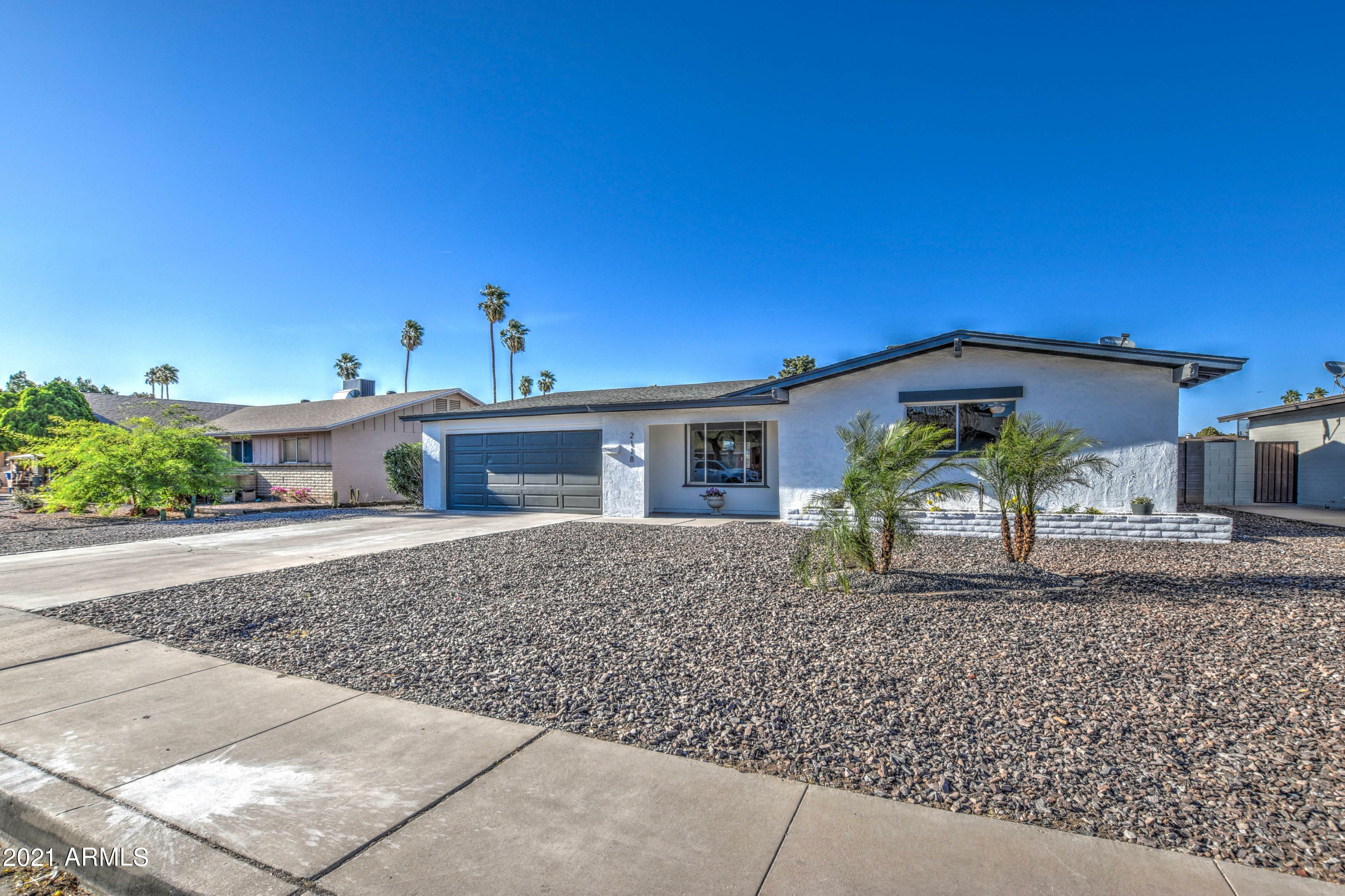 Property Photo:  2118 E Fremont Drive  AZ 85282 