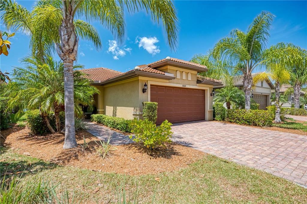 Property Photo:  19209 Isadora Street  FL 34293 