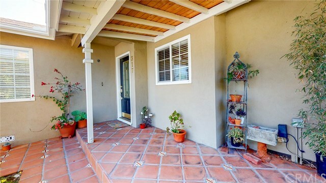 Property Photo:  317 W Bonnie Brae Court  CA 91762 