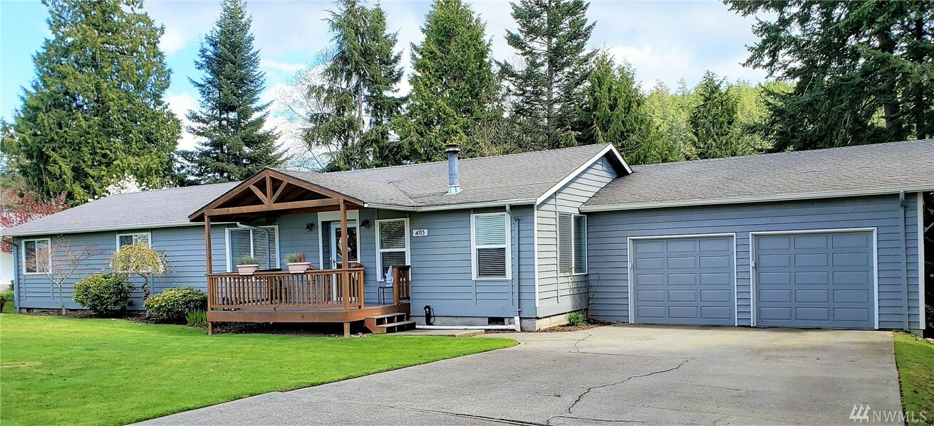 Property Photo:  4113 Kingsway  WA 98221 