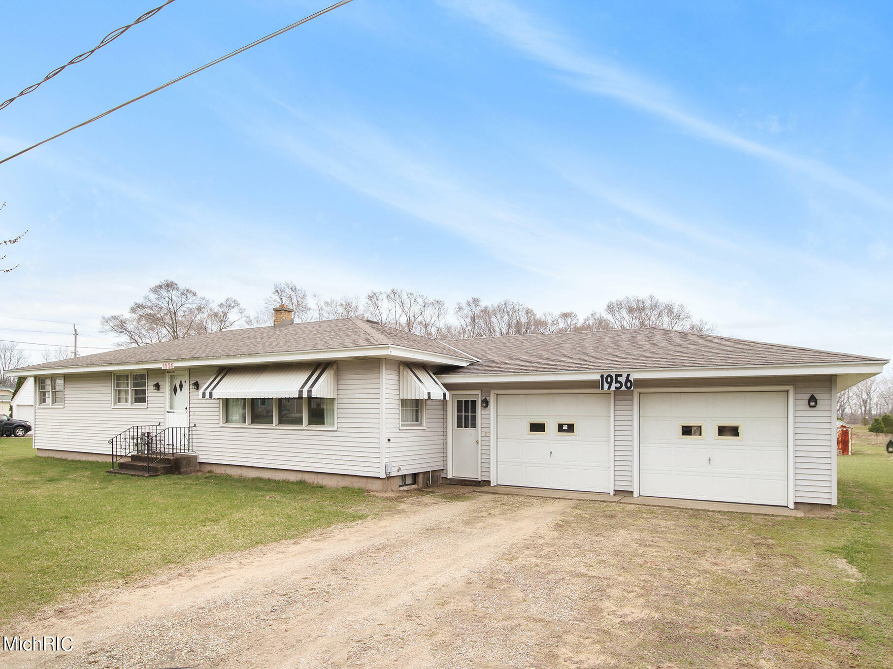 Property Photo:  1956 104th Avenue  MI 49464 