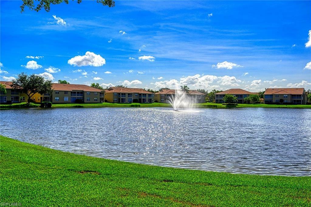 Property Photo:  6770 Huntington Lakes Cir 101  FL 34119 