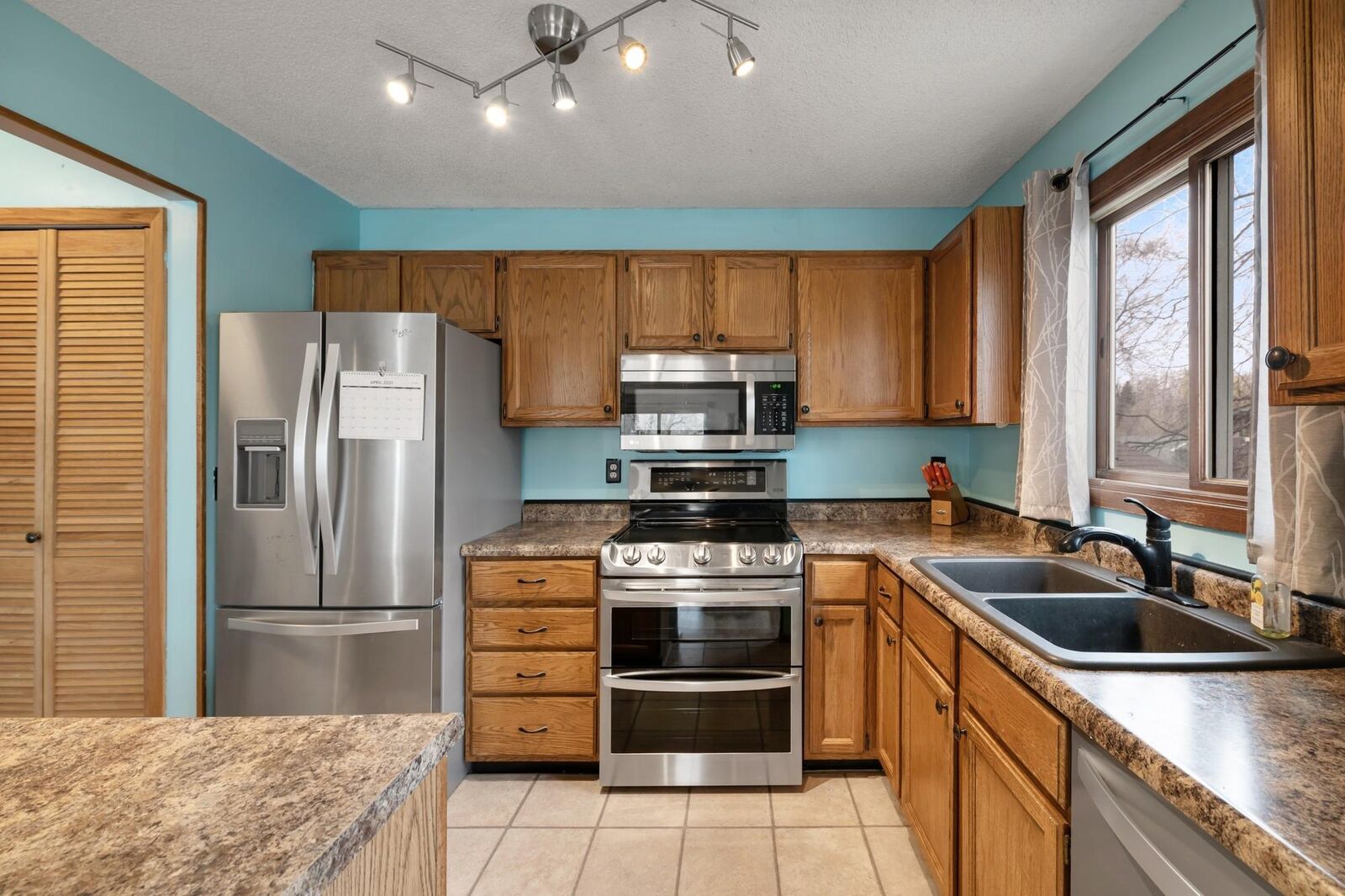 Property Photo: 2027 108th Lane NW MN 55433