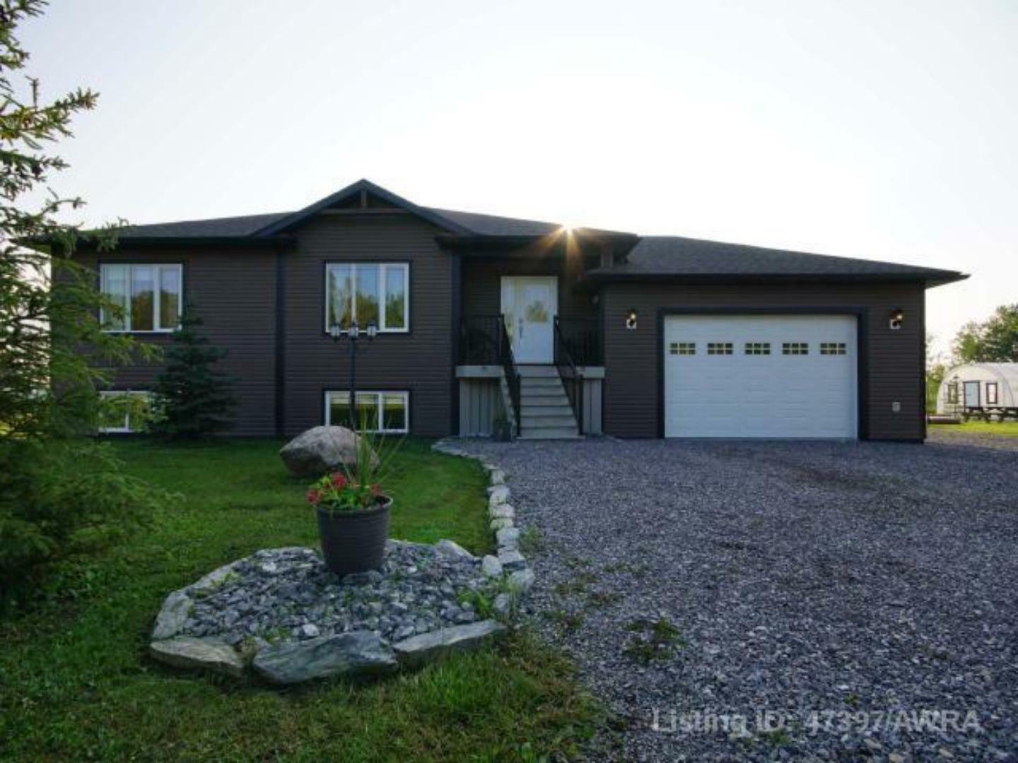 Property Photo: 56416 Range Rd 142 AB T7E 3R5