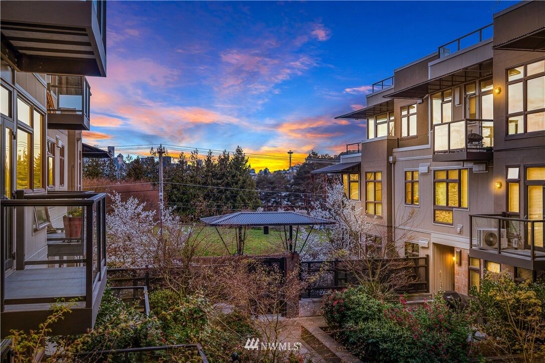 Property Photo:  1730 N Northlake Way 218  WA 98103 