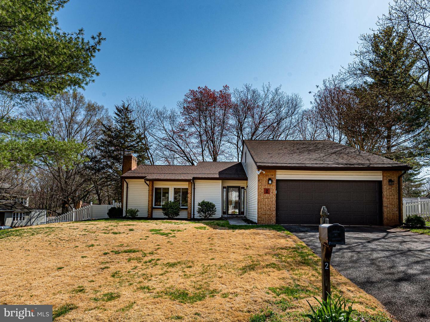 Property Photo: 2 Greencastle Road VA 20164