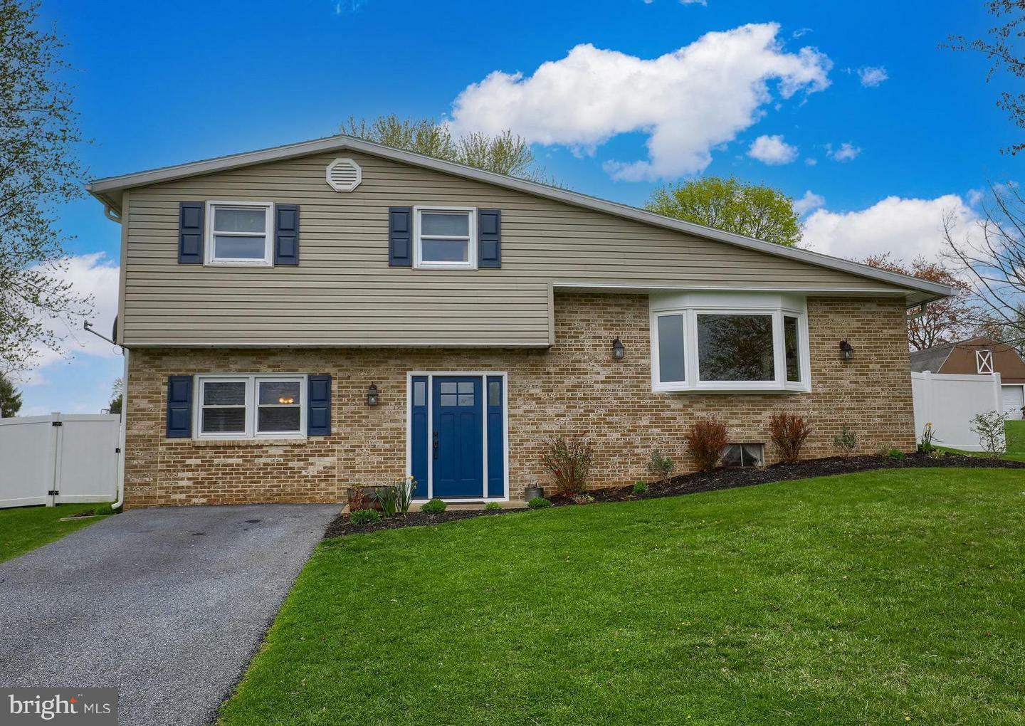 Property Photo:  259 Nollyn Drive  PA 17313 