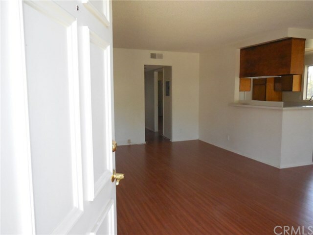 Property Photo:  4166 Garden Avenue  CA 90039 