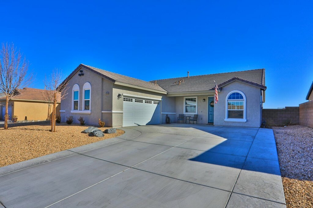 Property Photo: 12615 Park Ridge Street CA 92395