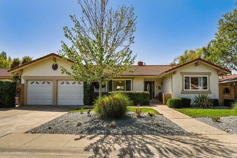 Property Photo:  6360 Chetwood Way  CA 95831 