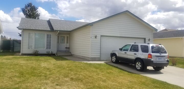 413 S Lucille Ct  Spokane Valley WA 99216 photo