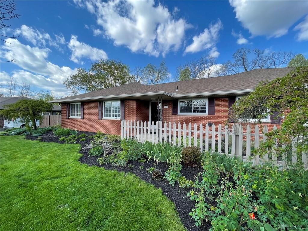 Property Photo:  649 Dell Ridge Drive  OH 45429 
