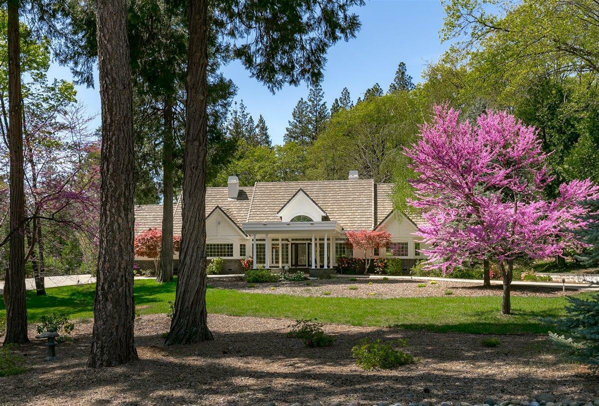 Property Photo: 13068 Somerset Drive CA 95945