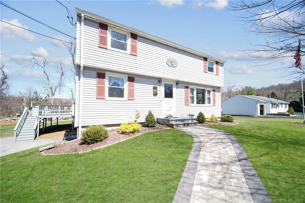 Property Photo:  16 Bonnybrook Drive  CT 06776 