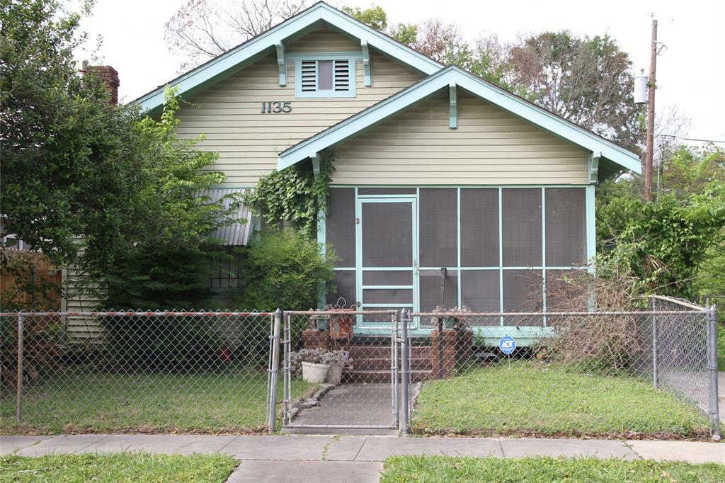 1135 Key Street  Houston TX 77009 photo