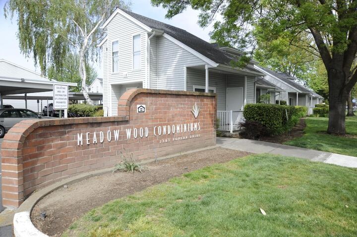 2101 Poplar Drive 13  Medford OR 97504 photo