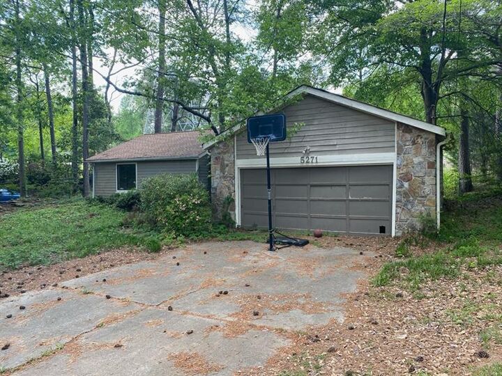 5271 Sunset Trail  Marietta GA 30068 photo