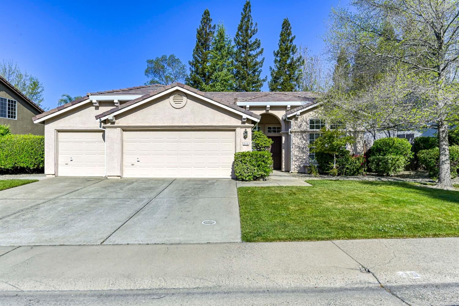 Property Photo:  215 Briggs Ranch Drive  CA 95630 