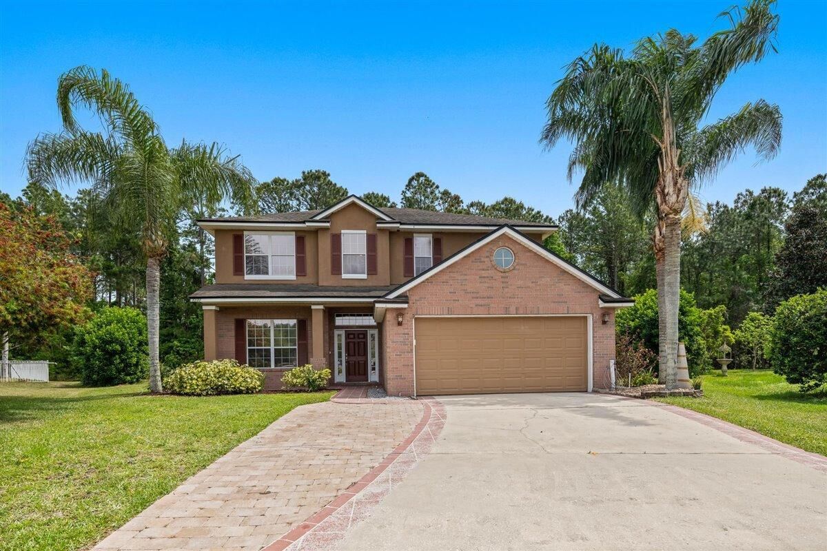Property Photo: 12315 Hawkstowe Lane FL 32225