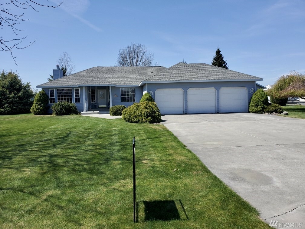 5805 Ridgeview Dr NE  Moses Lake WA 98837 photo