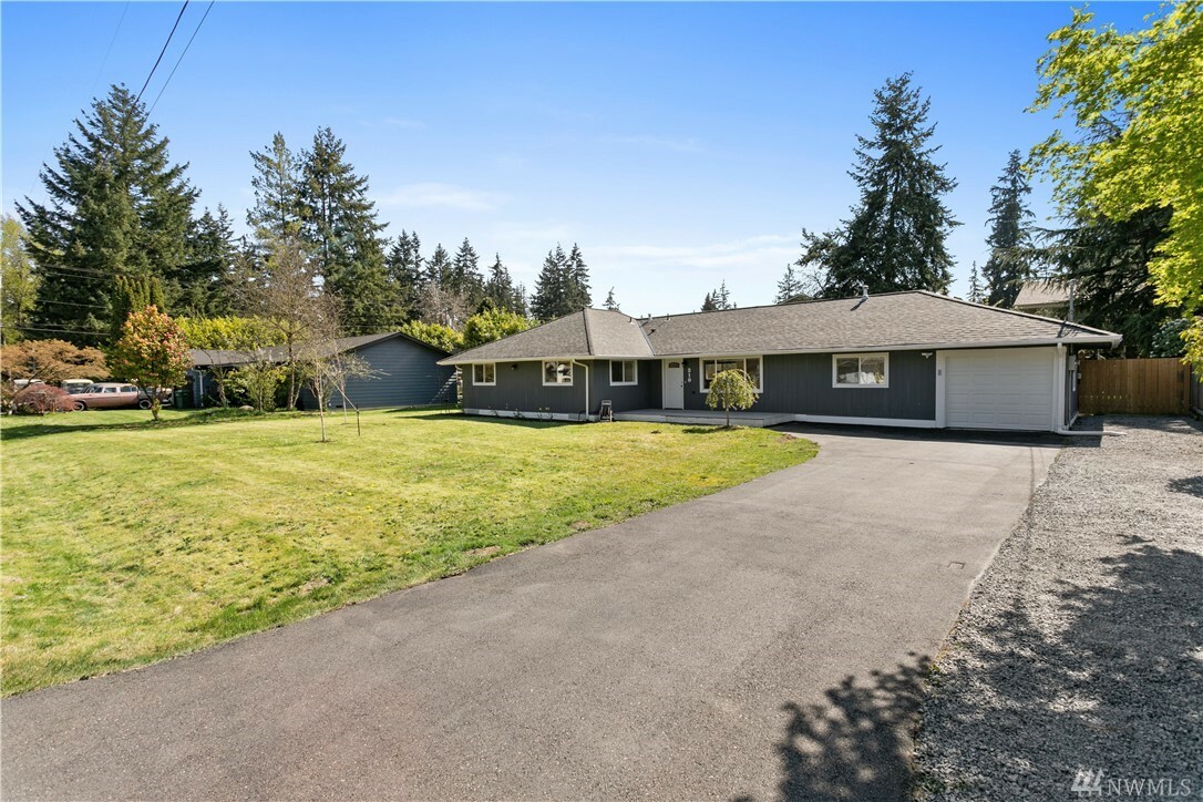 Property Photo:  310 134th Place SW  WA 98208 