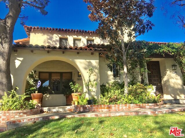 327 N Orange Dr  Los Angeles CA 90036 photo