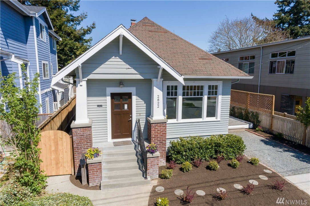 Property Photo:  2822 NW 66th St  WA 98117 