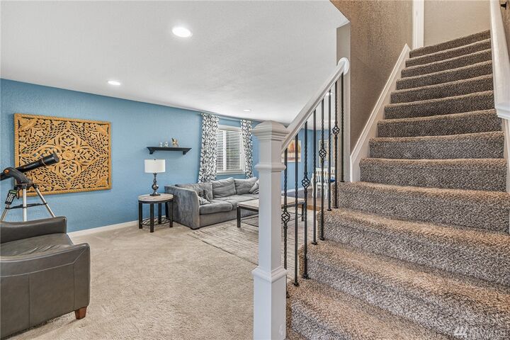 Property Photo:  2121 108th St SE  WA 98208 